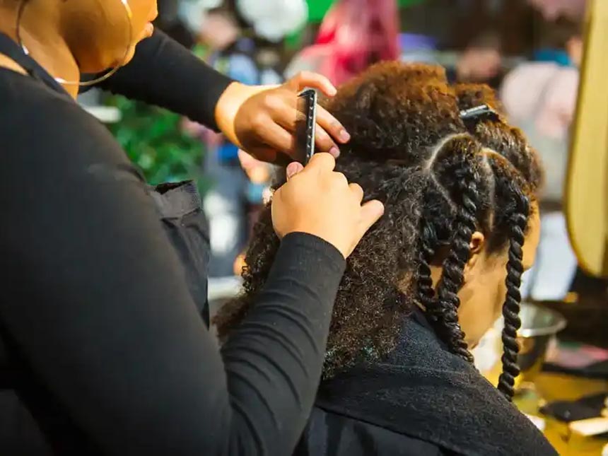 offre d'emploi à lomé