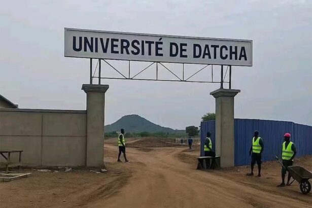 Université de Datcha